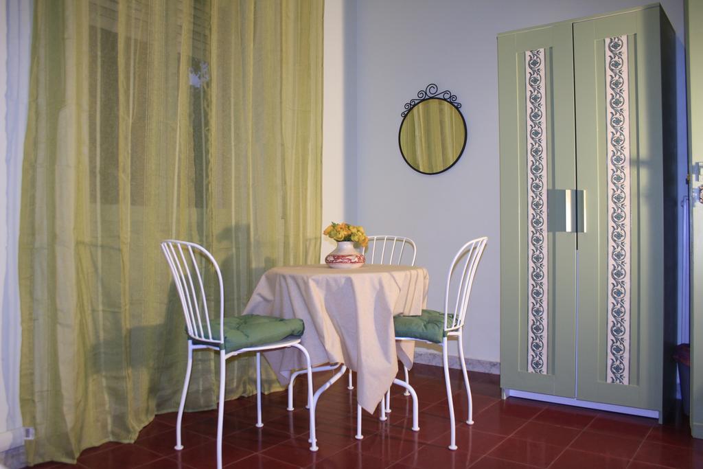 Le Tre Sorelle B&B Garbatella Rome Room photo